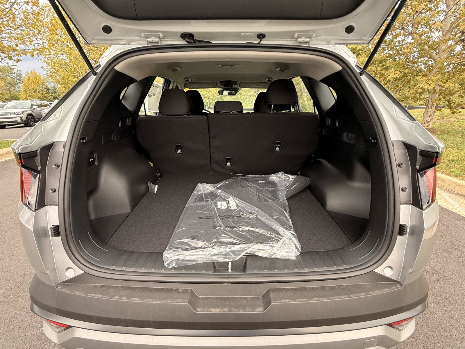 New 2026 Hyundai Tucson Blue SE AWD/4WD image 16