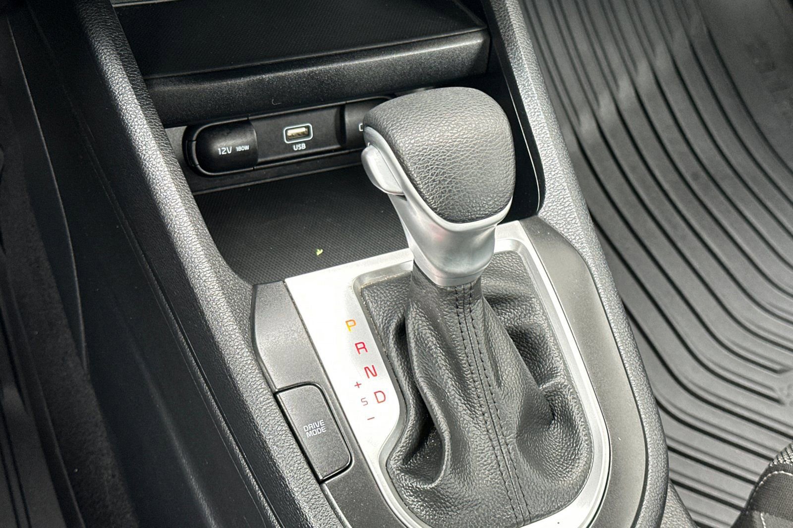 Certified 2024 Kia Forte LXS w/ LXS Technology Package FWD image 22