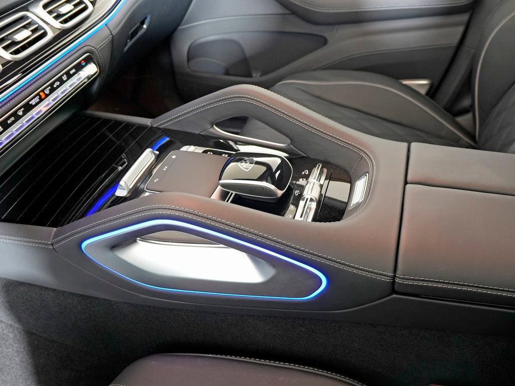 New 2026 Mercedes-Benz Maybach GLS 600 4MATIC image 25