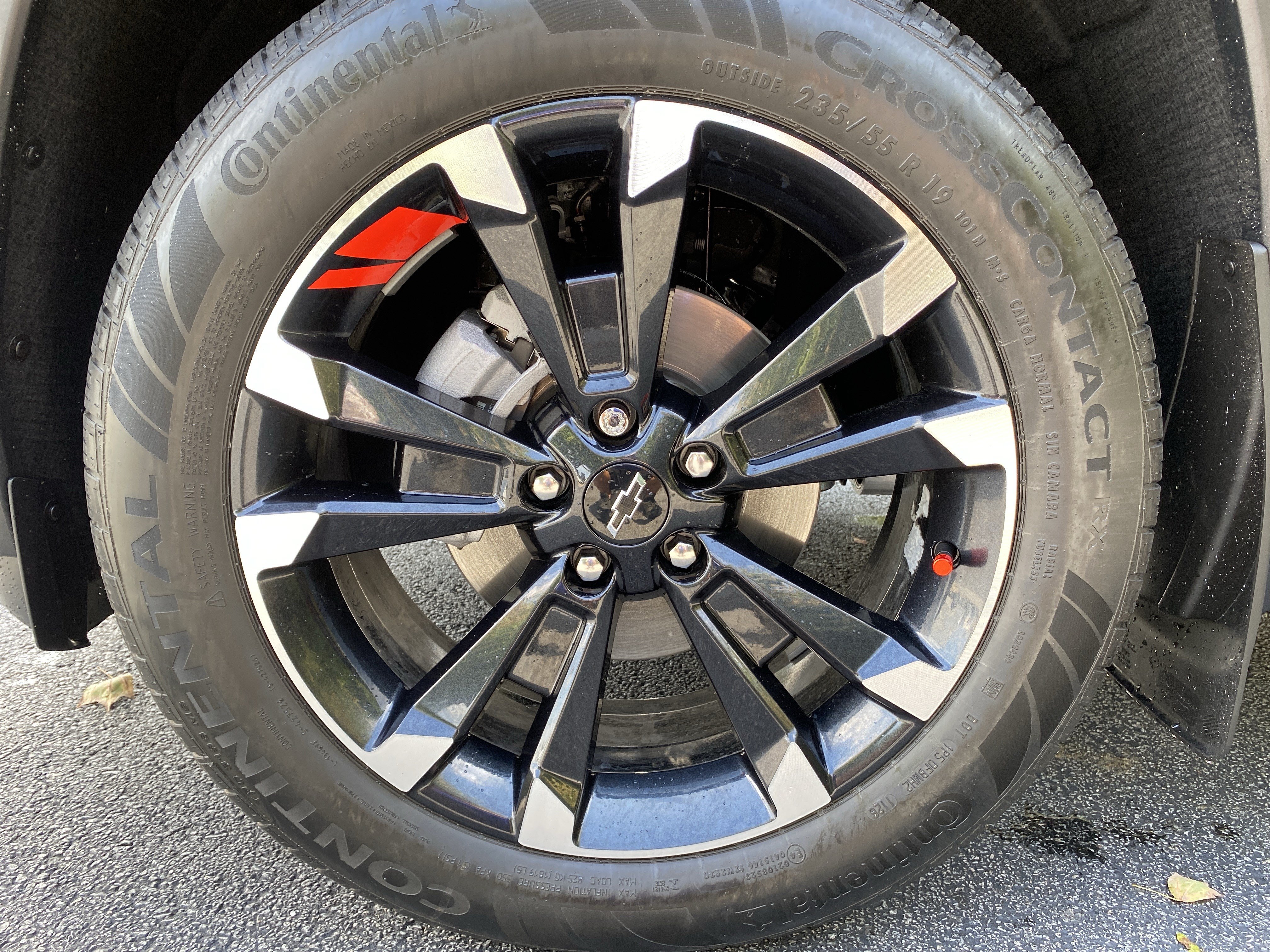 Used 2026 Chevrolet Equinox RS w/ Safety and Technology Package FWD image 44
