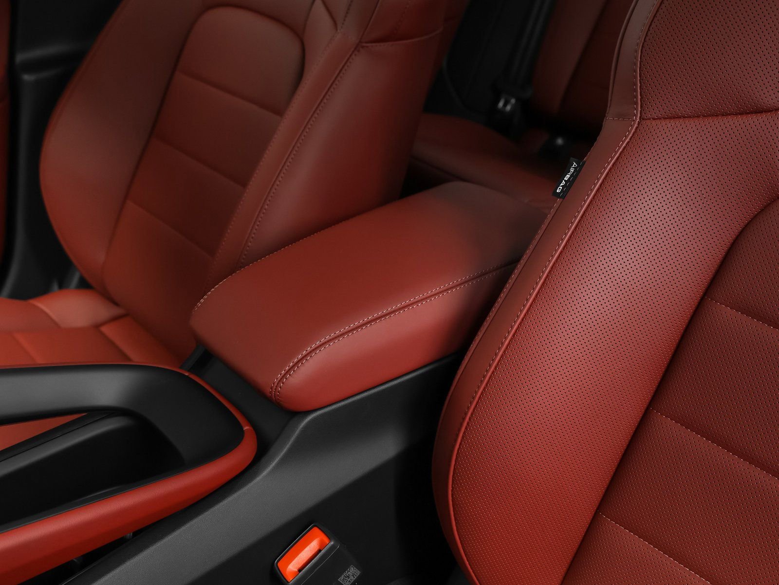 New 2026 Porsche Macan 4 Electric image 39