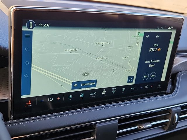 New 2025 Lincoln Corsair Reserve w/ Equipment Group 202A AWD/4WD image 20