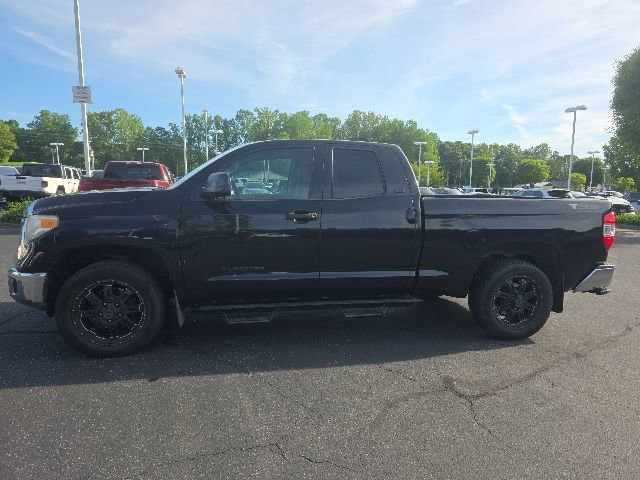 Used 2016 Toyota Tundra SR5 AWD/4WD image 7