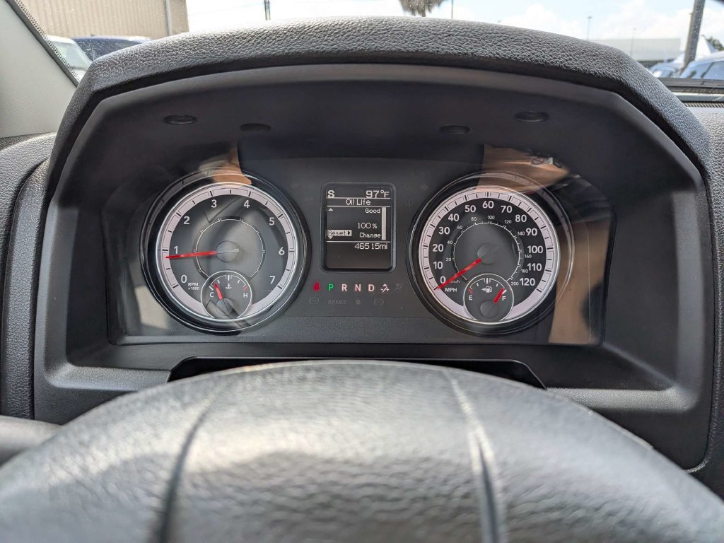 Used 2024 RAM 1500 Classic SLT AWD/4WD image 27