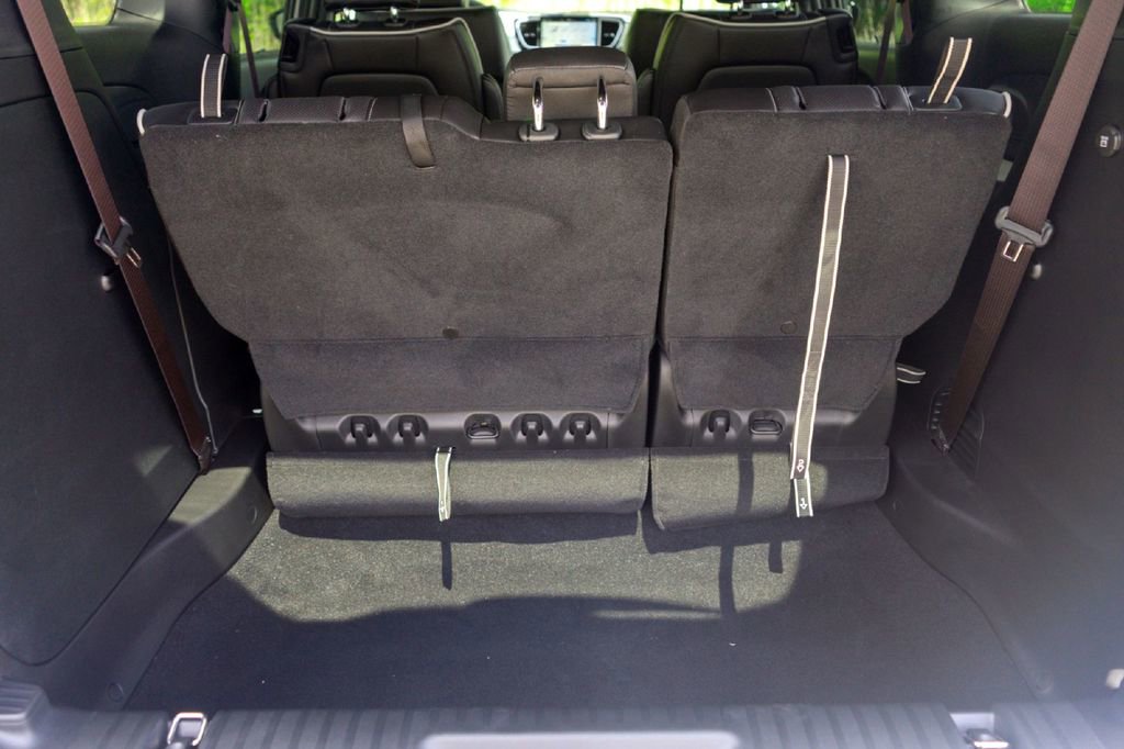 New 2026 Chrysler Pacifica Limited FWD image 26