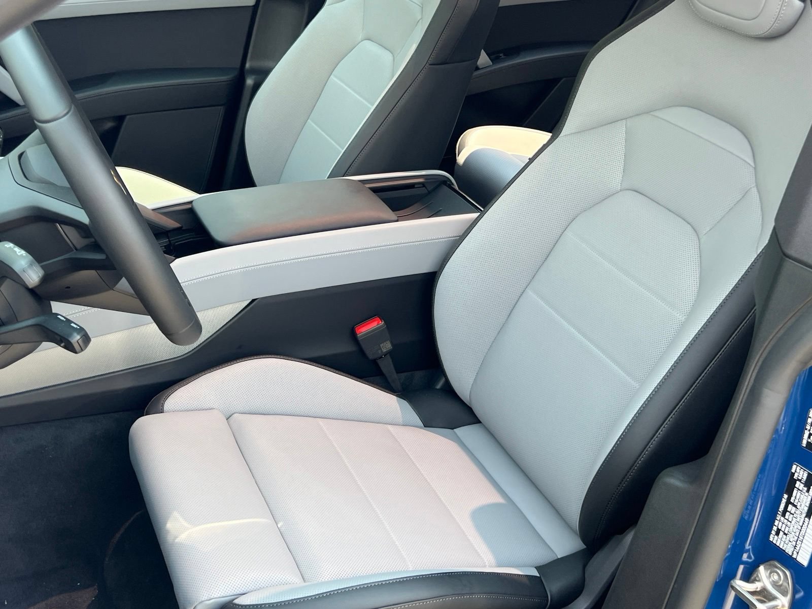 New 2026 Porsche Cayenne Electric AWD/4WD image 5