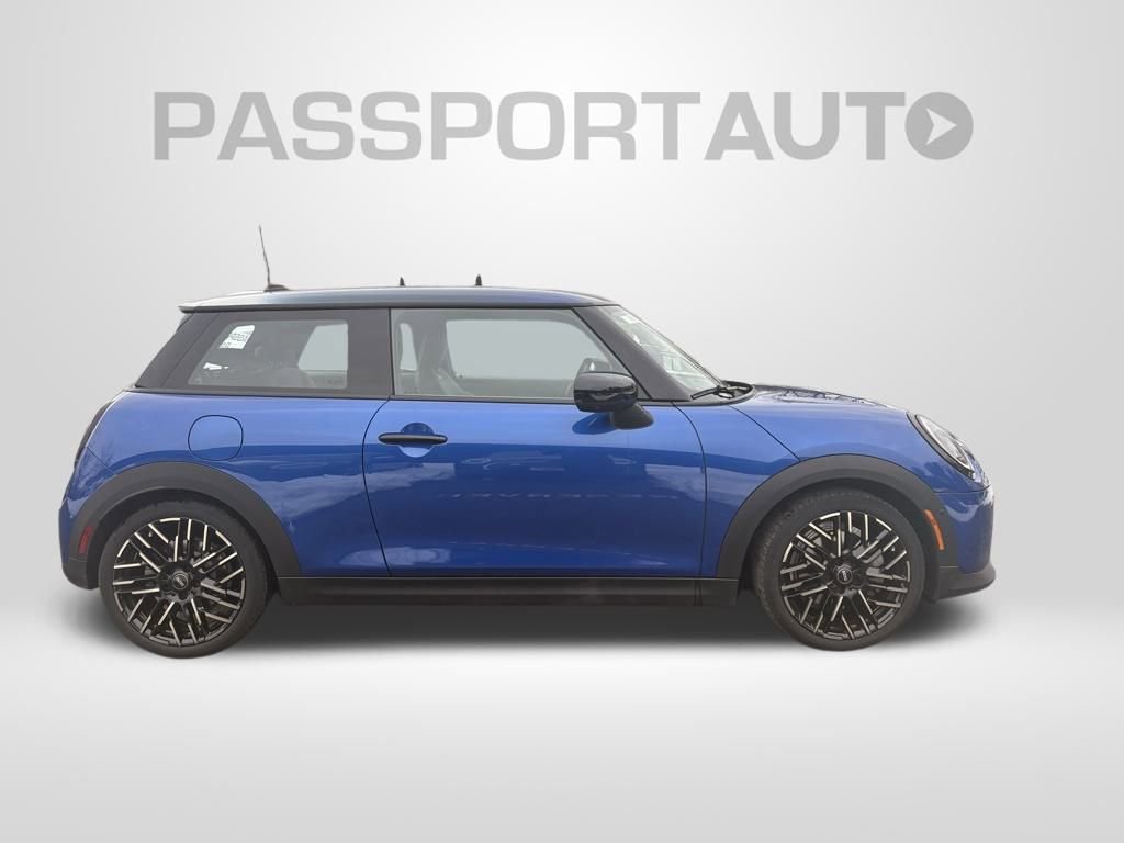 Used 2025 MINI Cooper S image 5