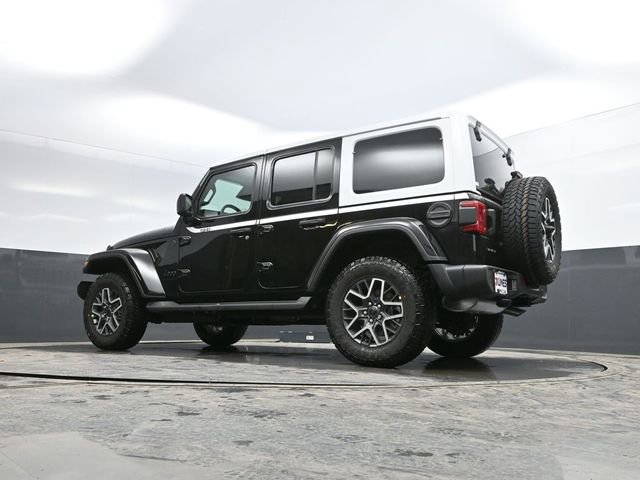 New 2026 Jeep Wrangler Sahara image 39