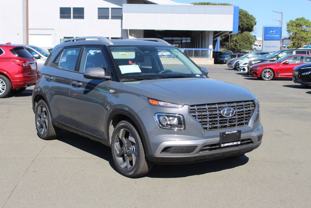New 2026 Hyundai Venue SEL FWD image 5