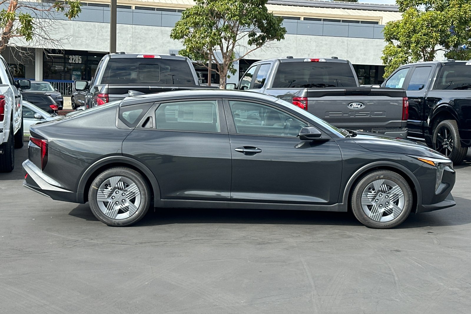 New 2026 Kia K4 FWD image 3