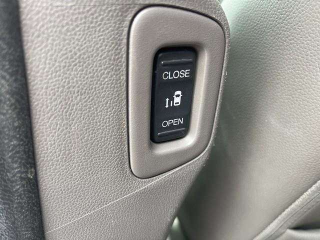 Used 2014 Honda Odyssey EX-L image 13