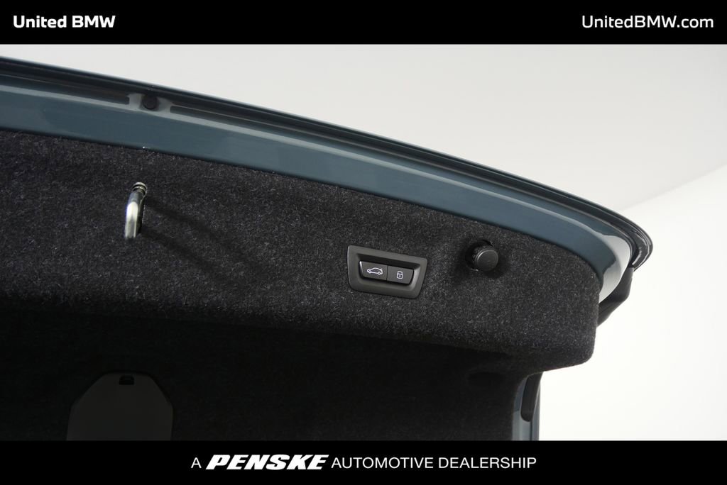 Used 2026 BMW 430i Coupe w/ M Sport Package RWD image 17