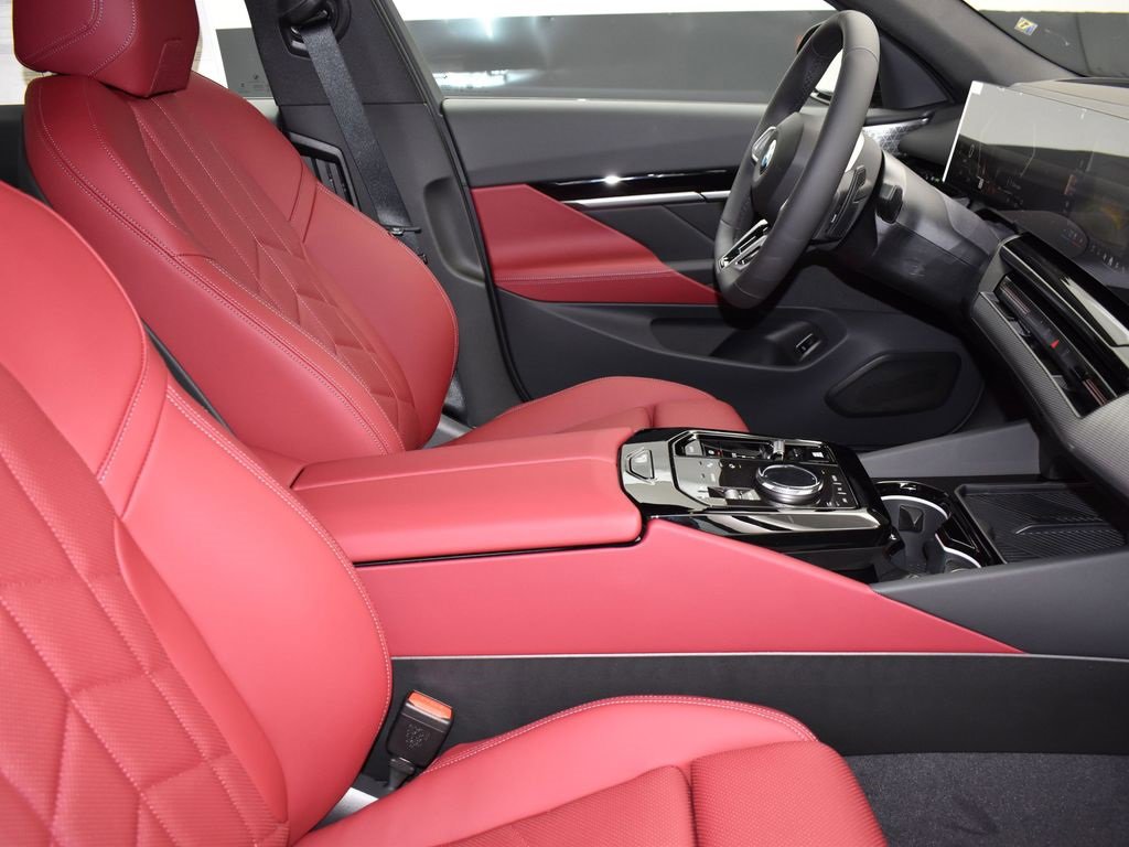 New 2026 BMW 530i w/ M Sport Package image 25