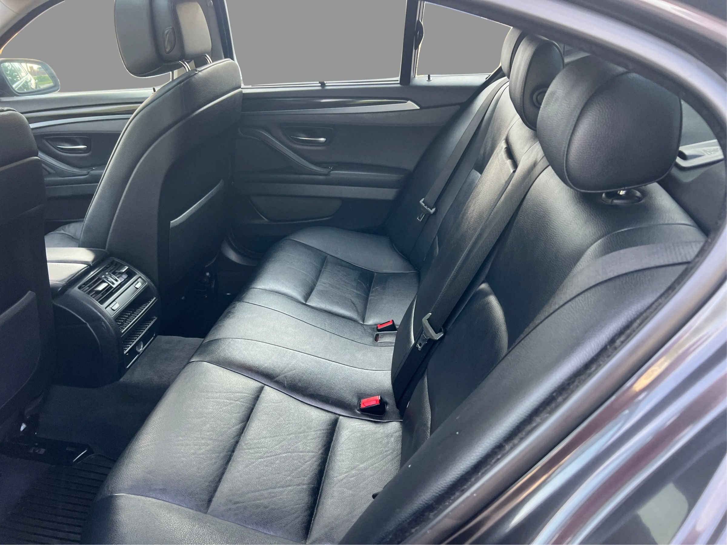Used 2011 BMW 535i xDrive Sedan AWD/4WD image 11