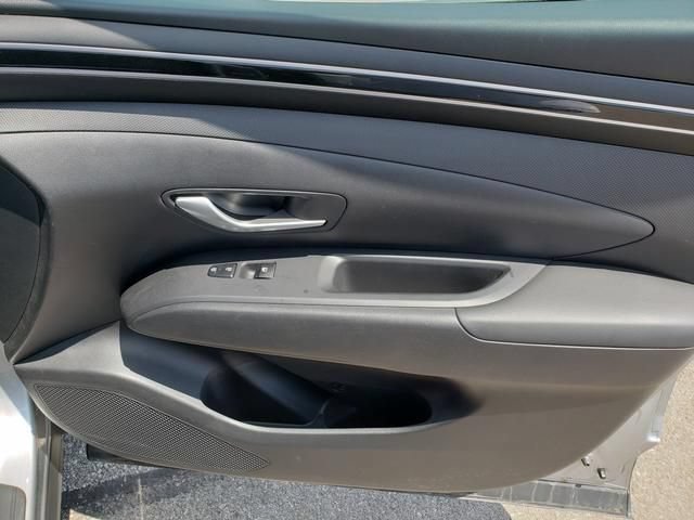 Used 2024 Hyundai Tucson SEL FWD image 23