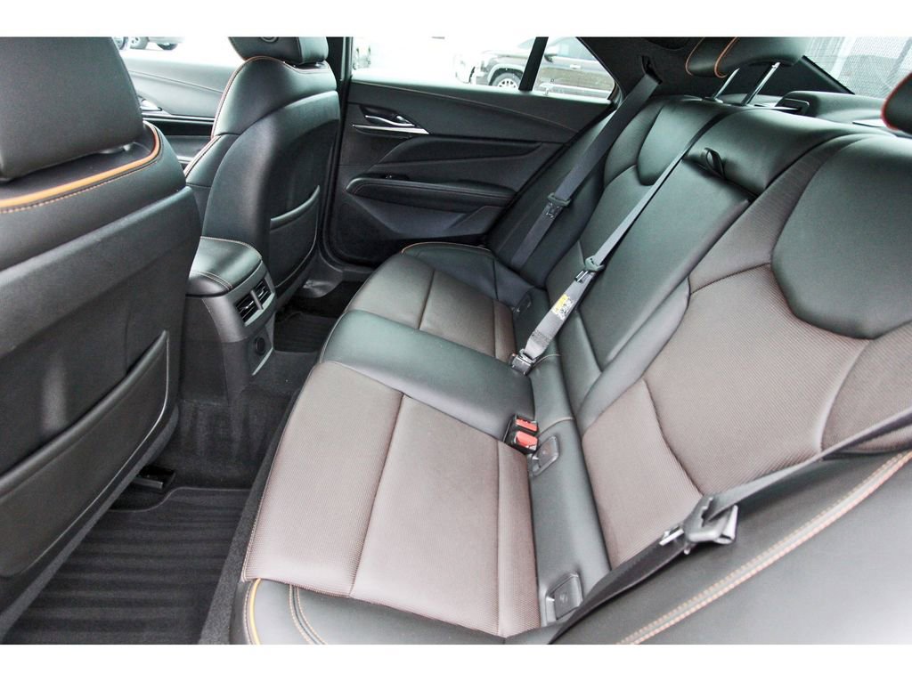 Used 2023 Cadillac CT4 Sport RWD image 7