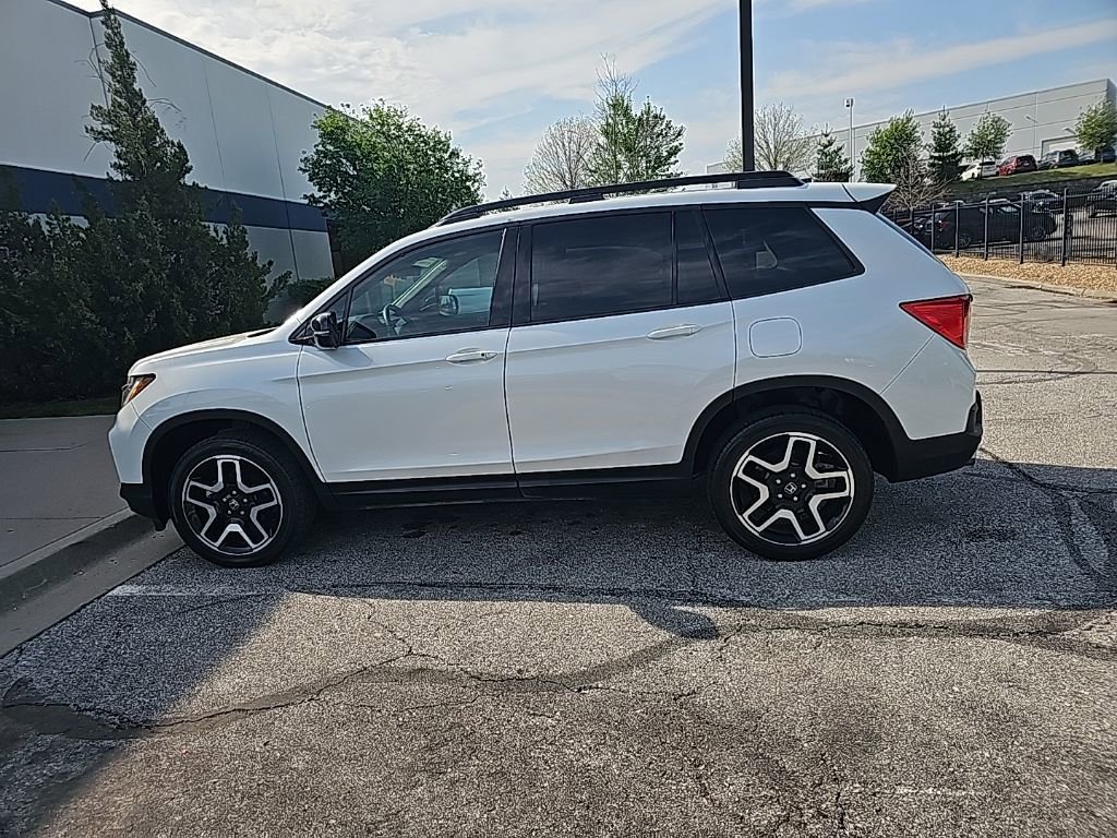 Used 2023 Honda Passport Elite image 8