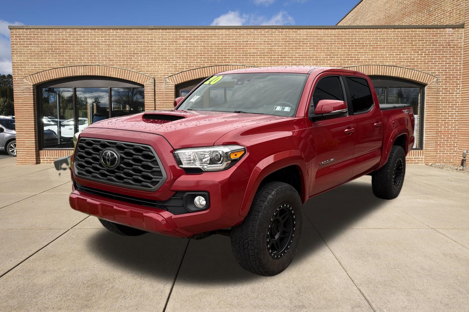 Used 2020 Toyota Tacoma TRD Sport AWD/4WD image 29