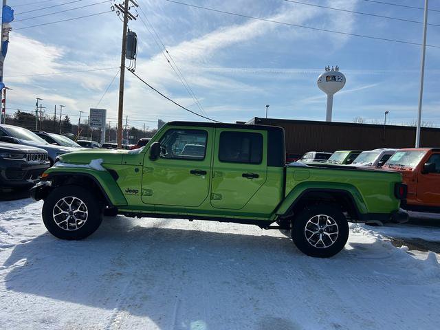 New 2025 Jeep Gladiator Sport AWD/4WD image 6