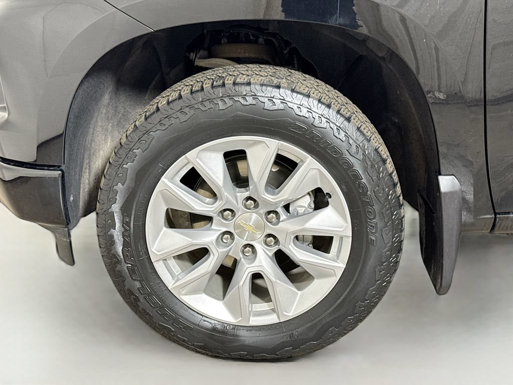 Certified 2023 Chevrolet Silverado 1500 Custom AWD/4WD image 27