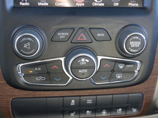 Used 2015 RAM 1500 Laramie w/ Protection Group image 24