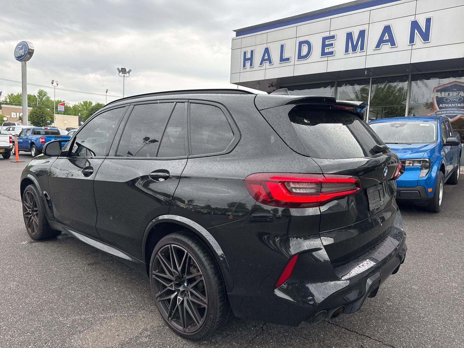 Used 2021 BMW X5 M w/ Competition Package AWD/4WD image 11