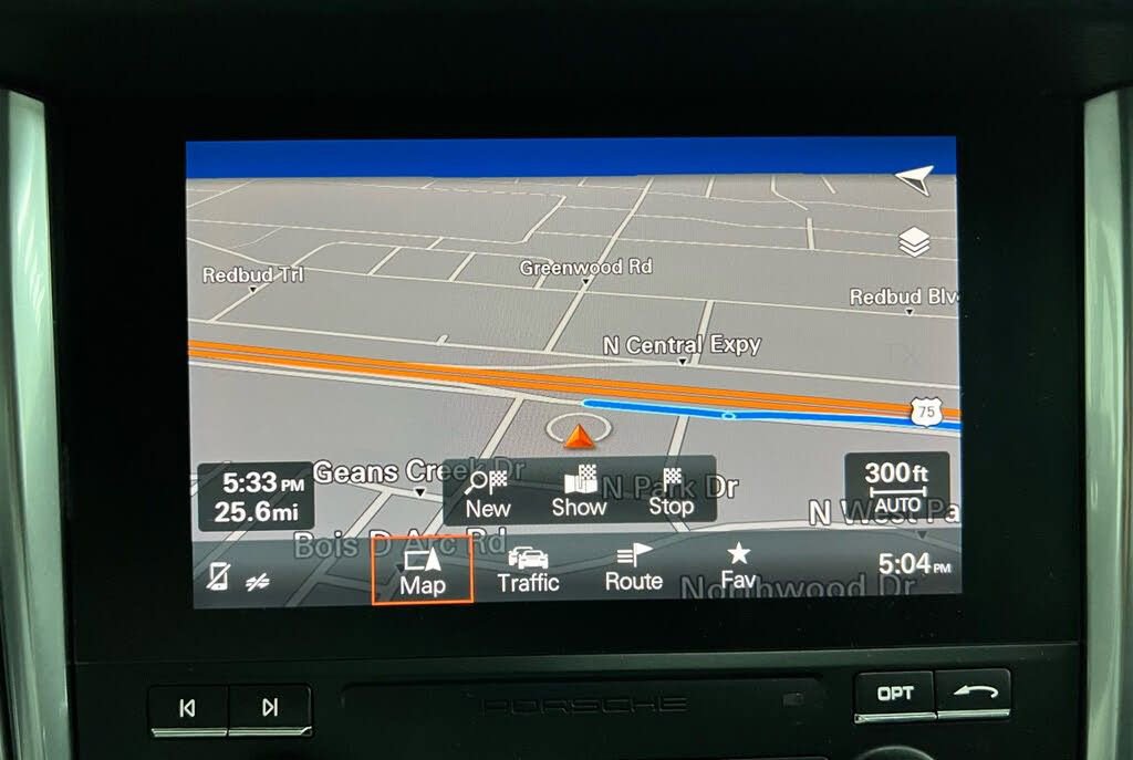 Used 2017 Porsche Macan image 21