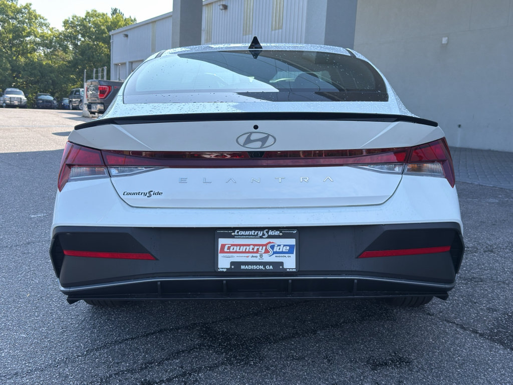 Used 2026 Hyundai Elantra Sport FWD image 8