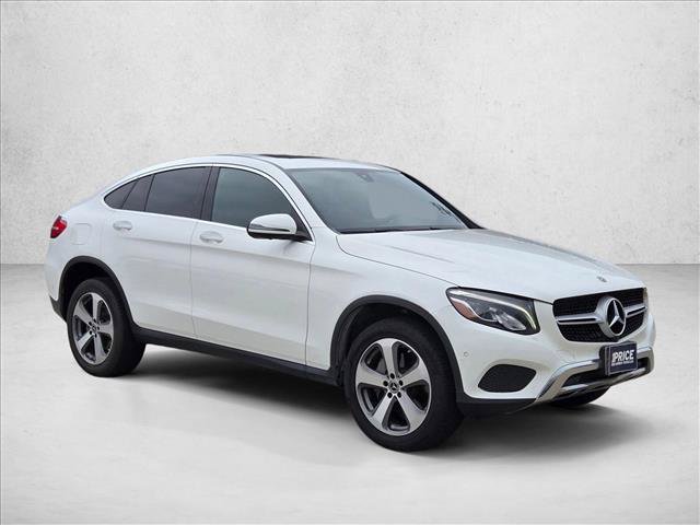 Used 2019 Mercedes-Benz GLC 300 4MATIC Coupe image 3