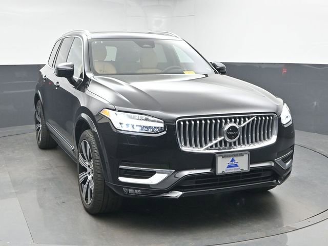 Used 2023 Volvo XC90 B6 Ultimate w/ Protection Package image 2