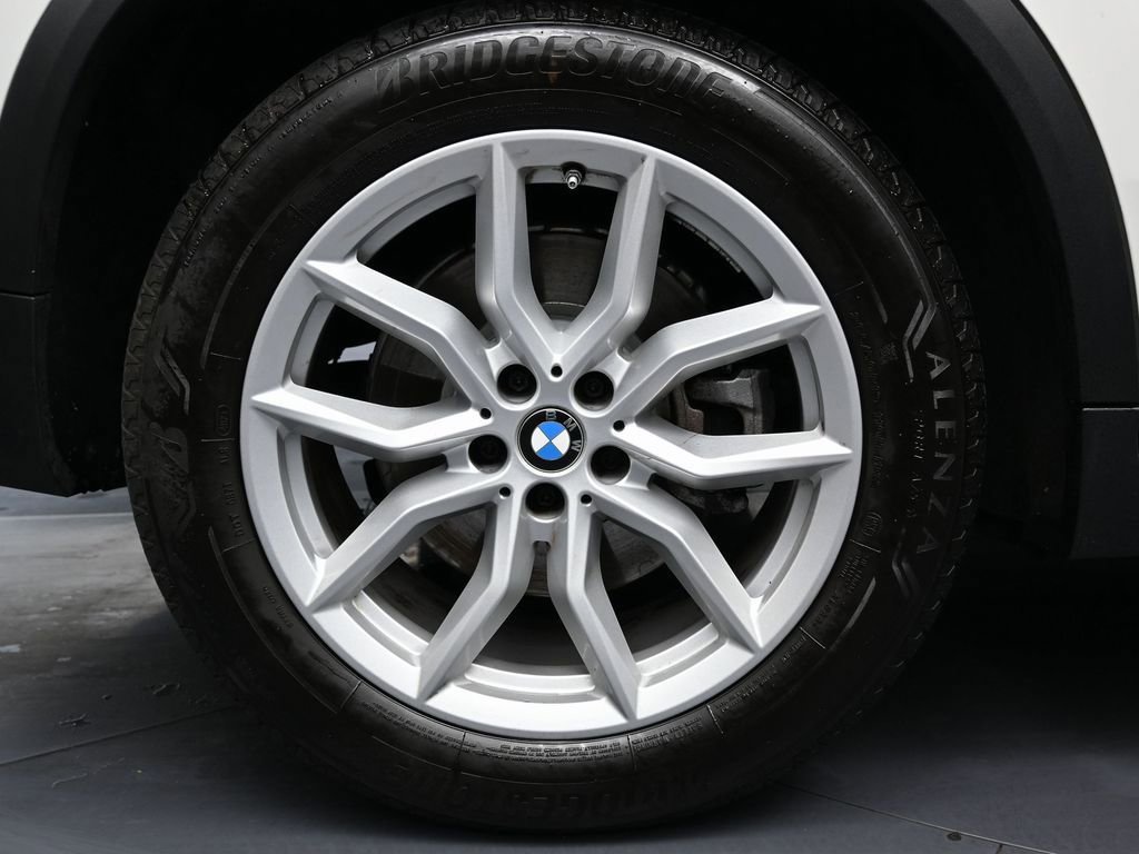 Used 2021 BMW X5 xDrive40i w/ Convenience Package image 15