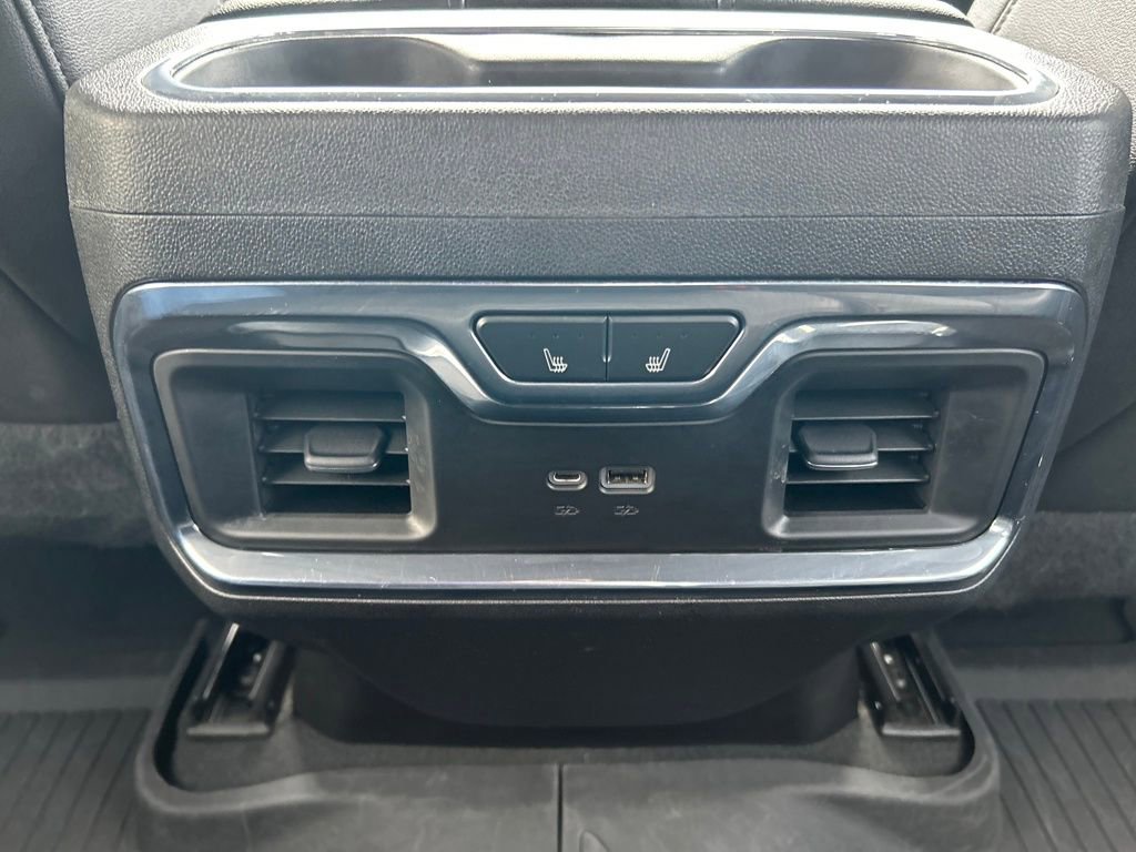 Used 2023 Chevrolet Silverado 1500 LTZ w/ LTZ Premium Package image 15