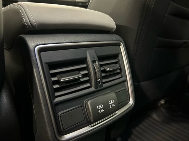 Used 2022 Subaru Forester Limited image 28