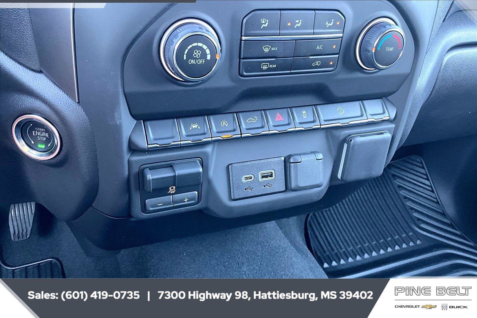 New 2026 Chevrolet Silverado 1500 Custom Trail Boss w/ LPO, Dark Essentials Package AWD/4WD image 24