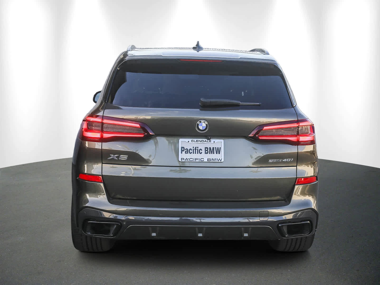 Certified 2022 BMW X5 sDrive40i w/ M Sport Package image 5