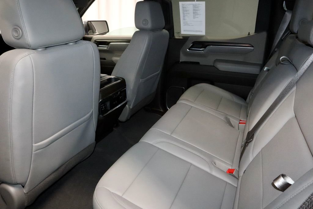 Used 2023 GMC Sierra 1500 SLT w/ SLT Premium Package AWD/4WD image 22
