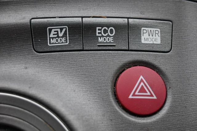 Used 2012 Toyota Prius Two FWD image 18