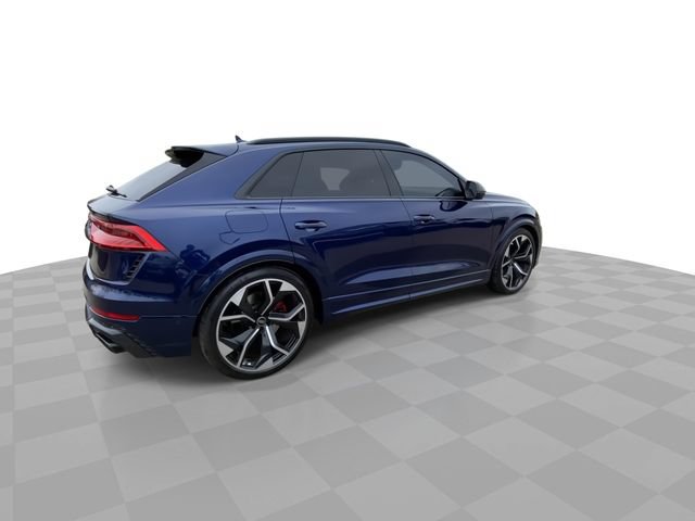Used 2024 Audi RS Q8 w/ Black Optic Package AWD/4WD image 2