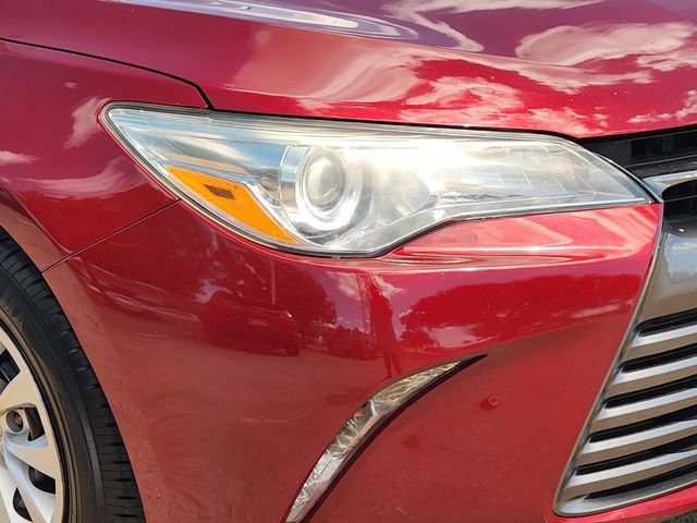 Used 2015 Toyota Camry LE FWD image 6