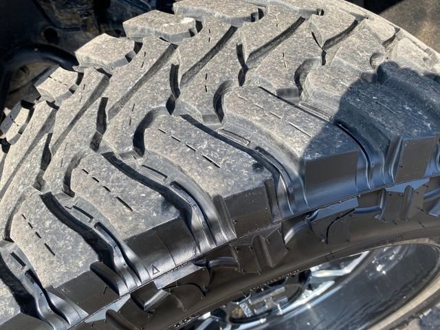 Certified 2017 GMC Sierra 2500 SLT w/ All Terrain X HD Package image 25