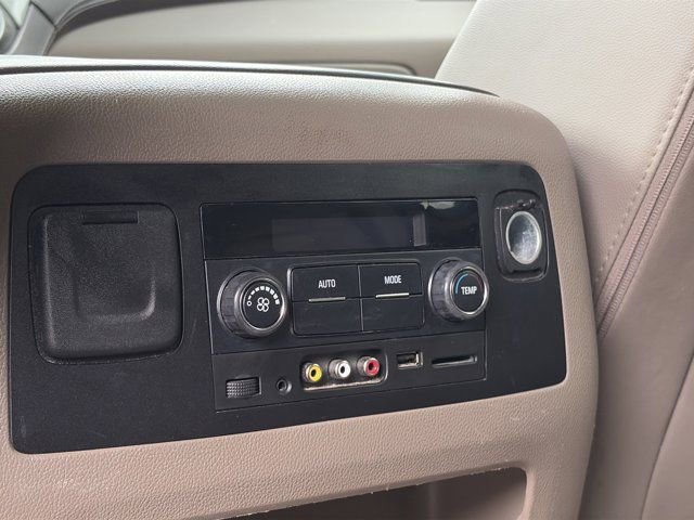 Used 2016 Chevrolet Suburban LT AWD/4WD image 16