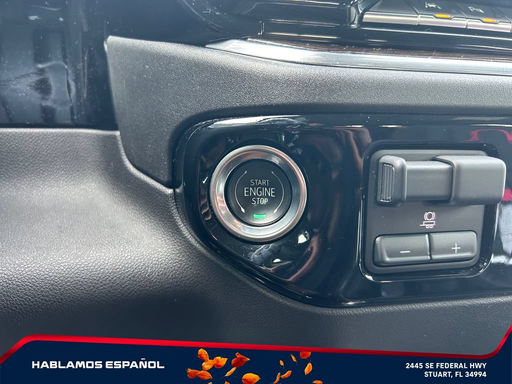 Used 2025 GMC Sierra 1500 Elevation w/ Elevation Premium Package AWD/4WD image 29
