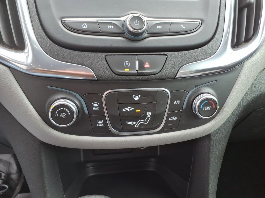 Used 2023 Chevrolet Equinox LT image 24