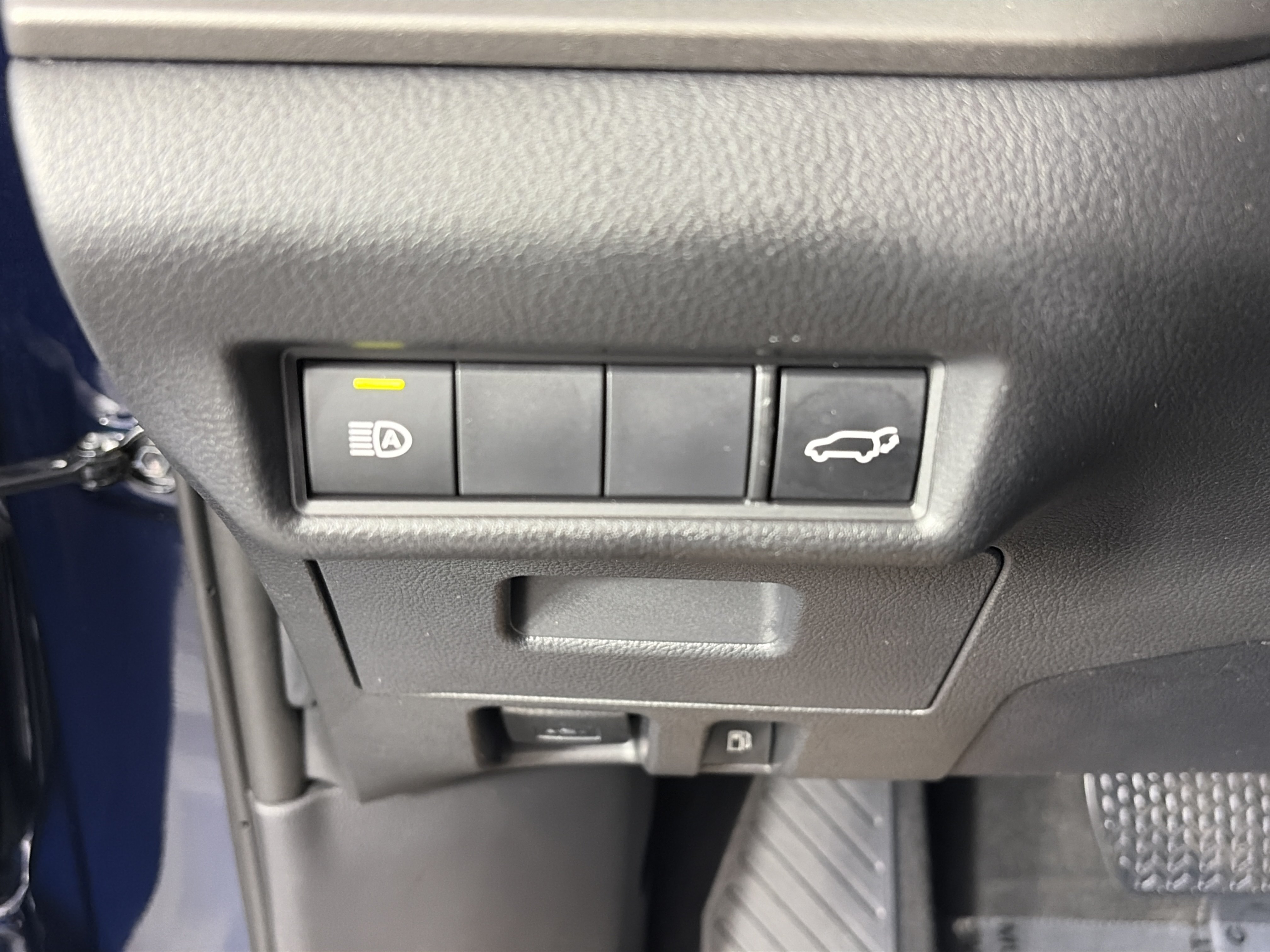 Used 2024 Toyota Grand Highlander AWD image 33