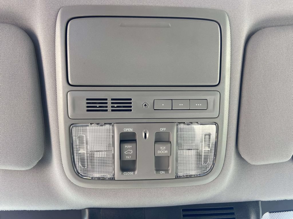 Used 2022 Honda CR-V EX-L image 30