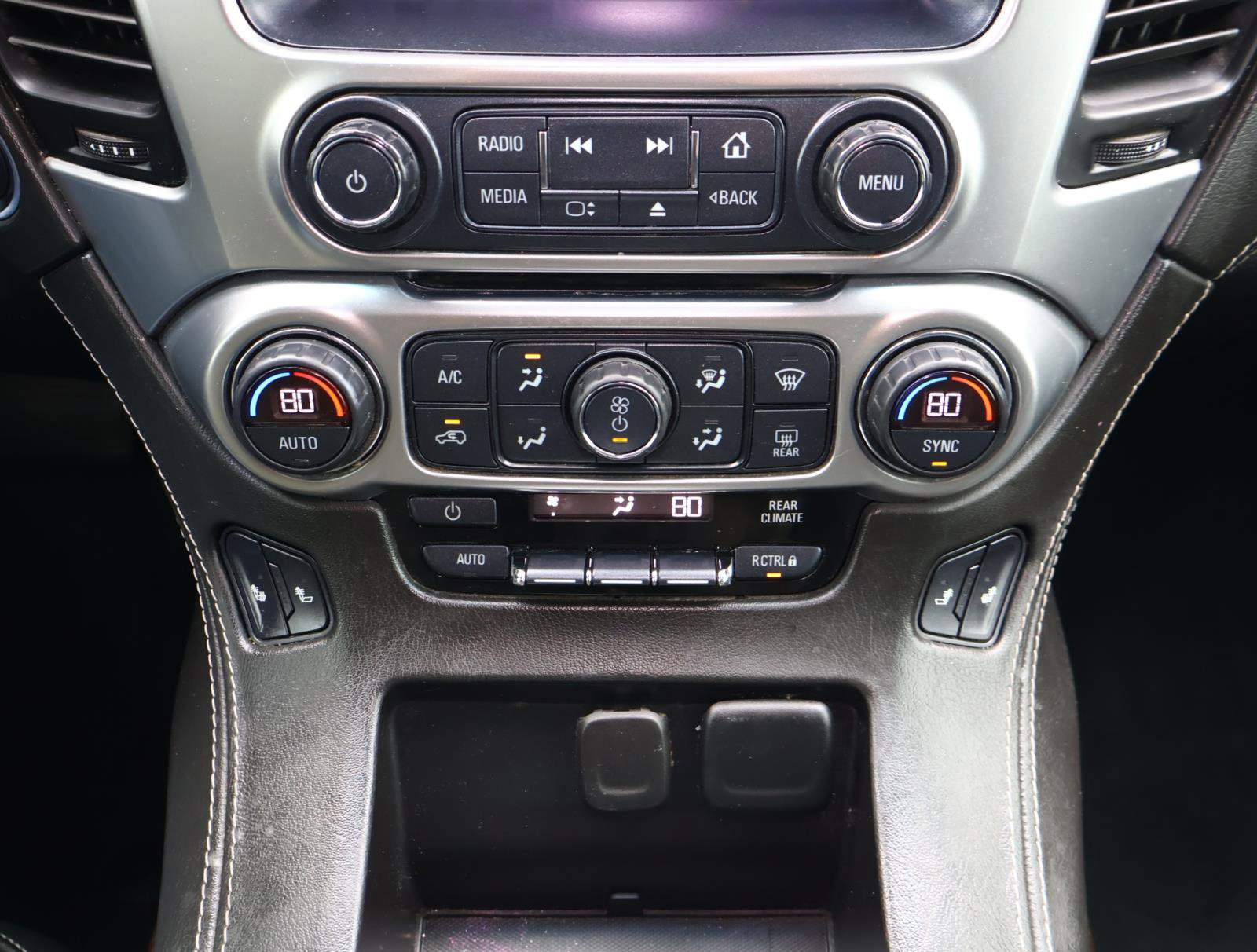 Used 2019 Chevrolet Suburban LT image 29