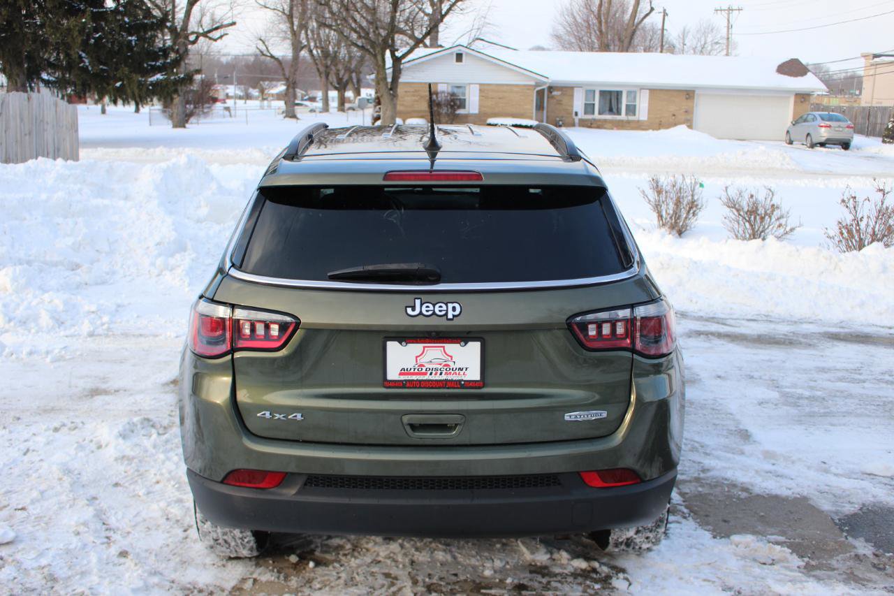 Used 2020 Jeep Compass Latitude w/ Popular Equipment Group image 9