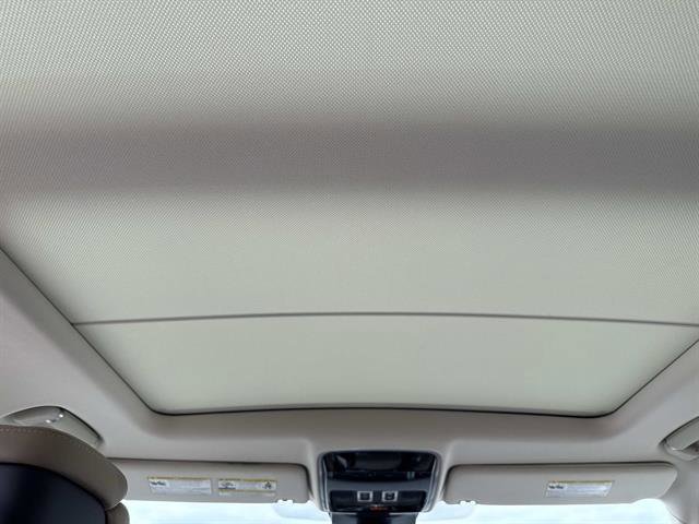 Used 2020 Land Rover Range Rover Long Wheelbase HSE image 15