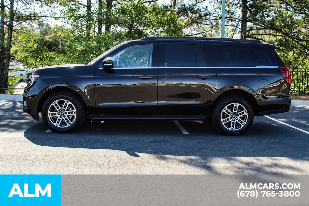 Used 2025 Ford Expedition Max Active AWD/4WD image 7