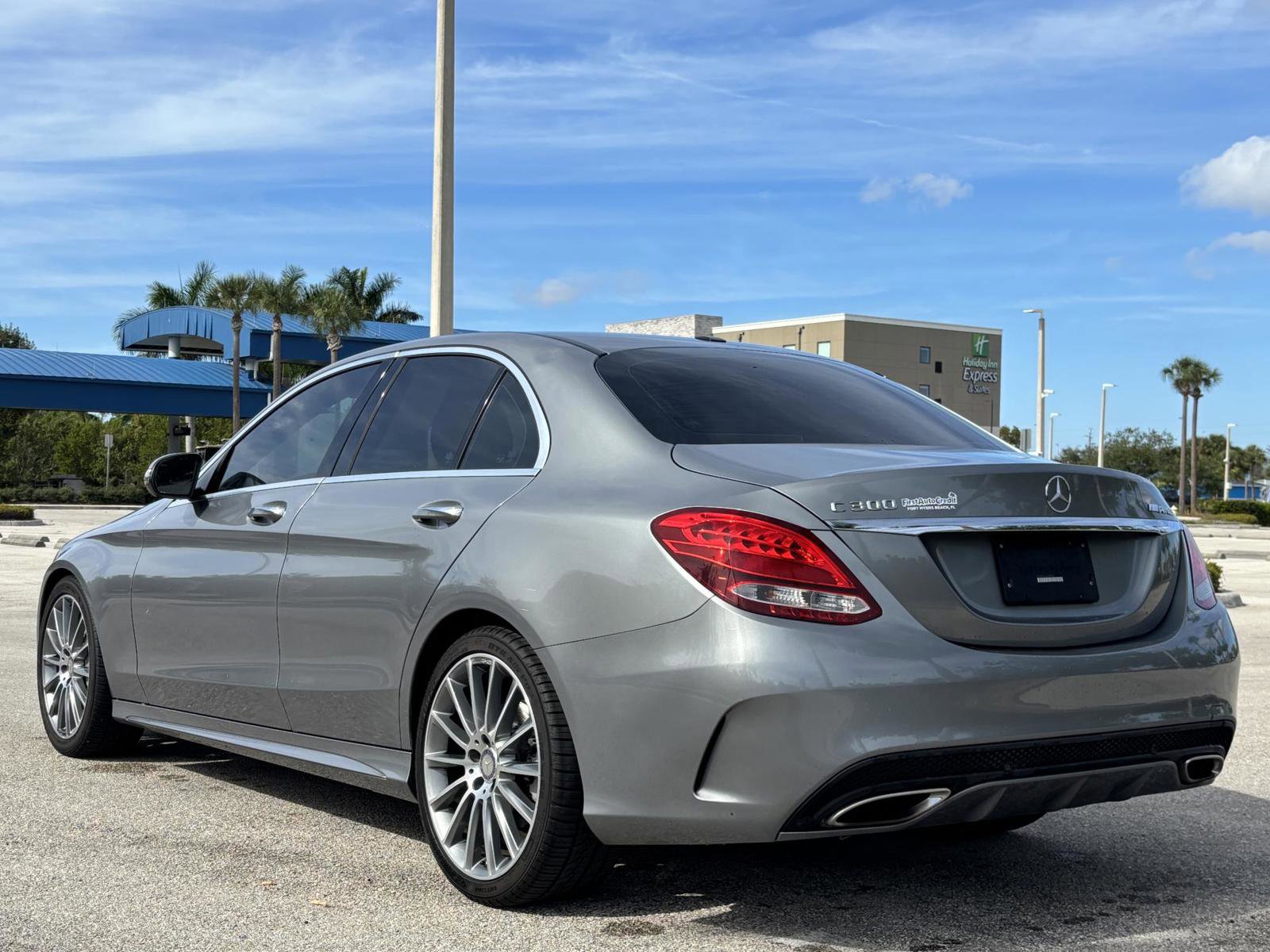 Used 2016 Mercedes-Benz C 300 Sedan image 16